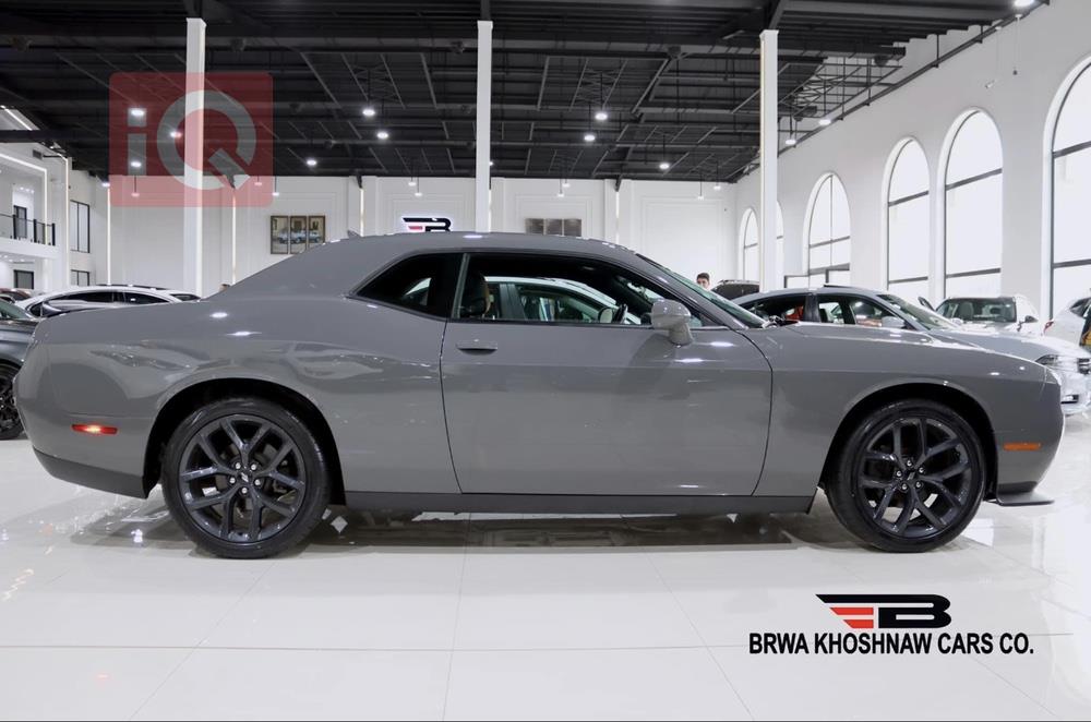 Dodge Challenger